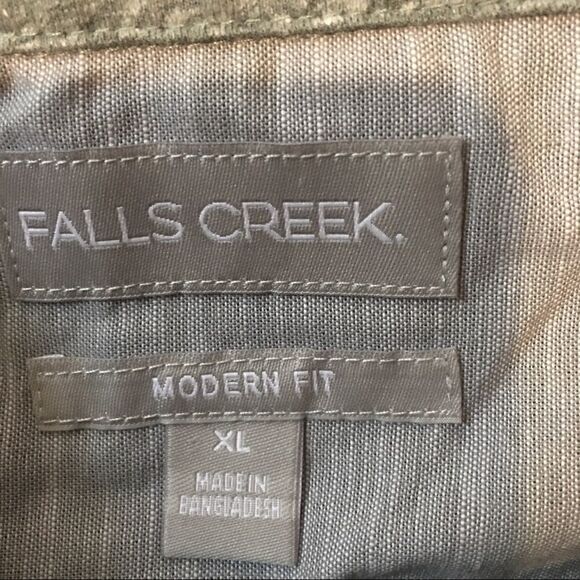 NEW Falls Creek Men’s Button up Shirt - Picture 4 of 7
